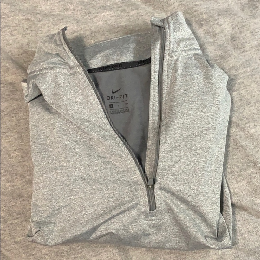 nike quarter zip